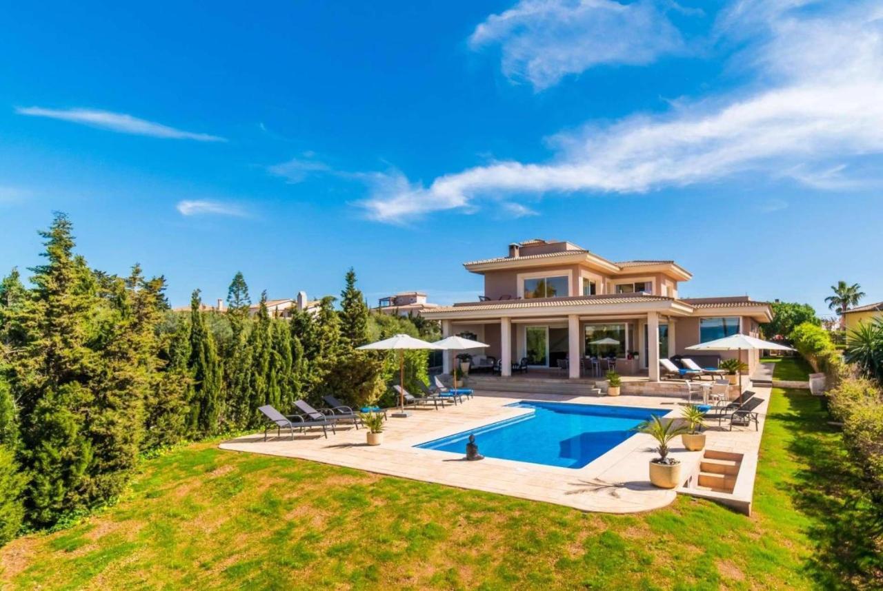 Redrema Villa